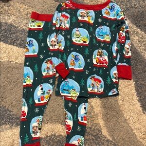 Kids Festive Pajama Set - Green and Red
